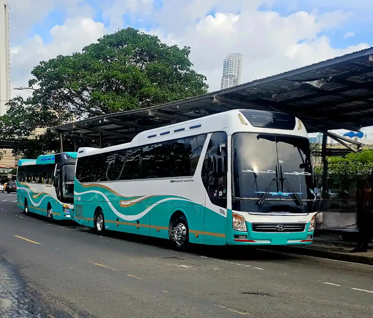 Airport Bus Shuttle Transfer Flight Crew Airport Transportation