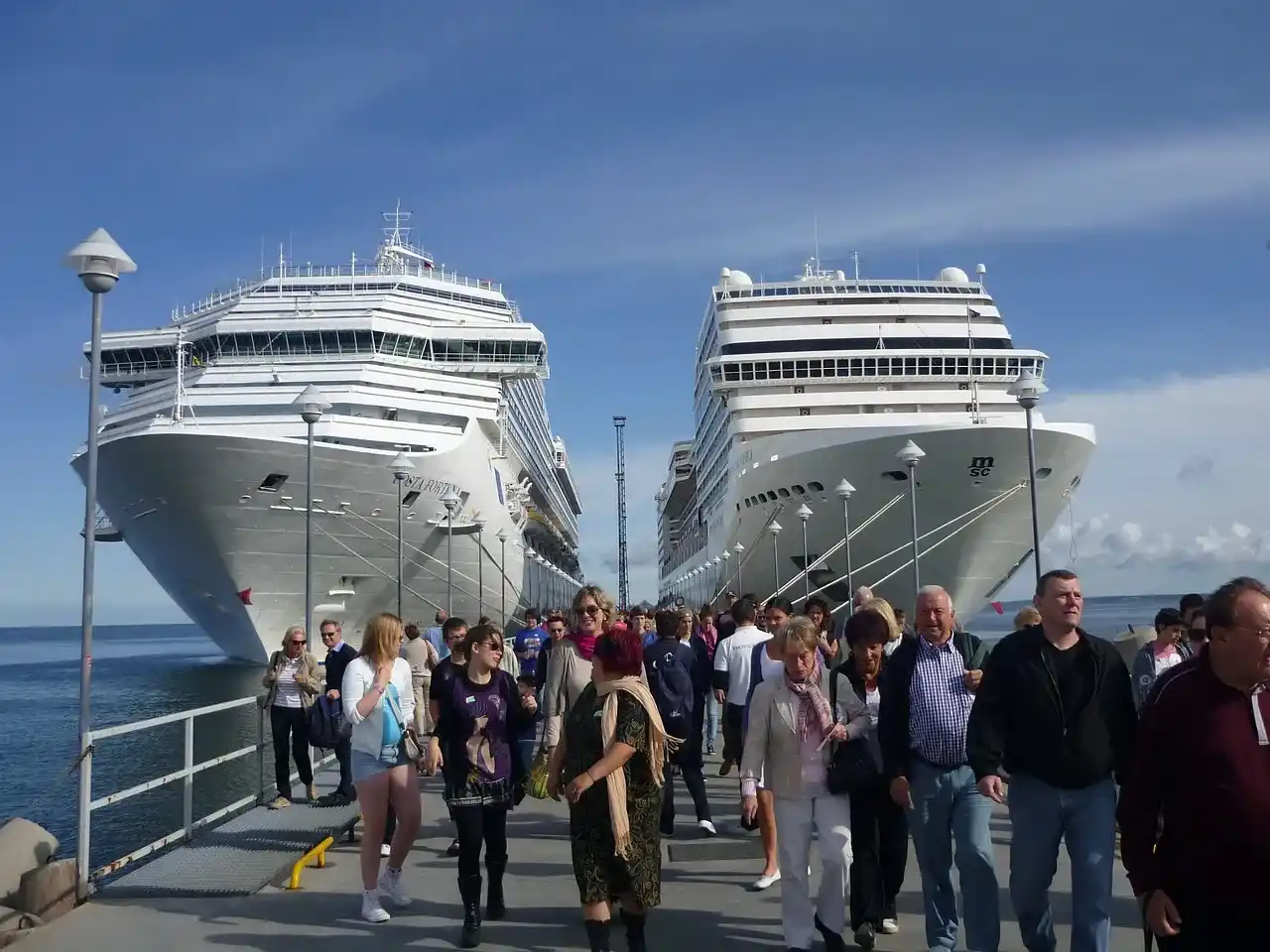 Colon 2000 Cruise Port Transfer to fuerte Amador Cruise Port